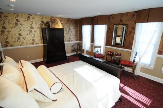 The Lake Manor Bed and Breakfast Morgantown Esterno foto